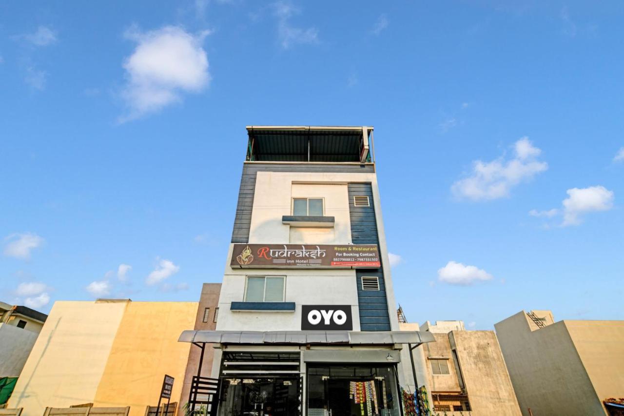 Oyo Flagship Hotel Rudraksh Inn 인도르 외부 사진