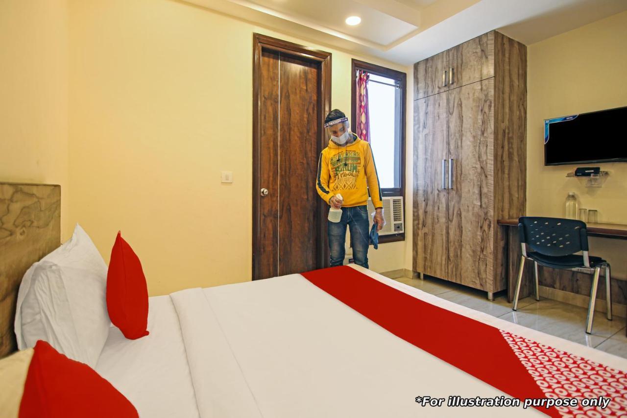 Oyo Flagship Hotel Rudraksh Inn 인도르 외부 사진
